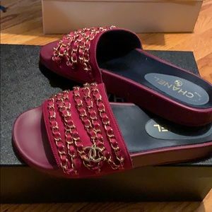 Brand new in box Chanel chain sandal mule slide